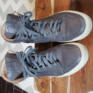 GREATS gray leather hightop shoes.  Size 9.5 Pre-owned Made in Italy